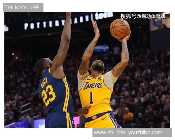 湖人勇士激战再续精彩瞬间图片回顾与赛季前瞻分析 湖人勇士激战再续精彩瞬间图片回顾与赛季前瞻分析